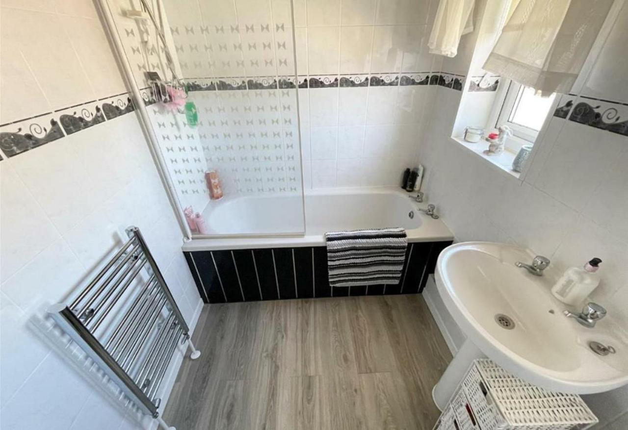 Lovely And Affordable House Closer To The Sea Hartlepool Exteriör bild